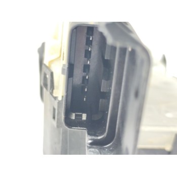 Recambio de cerradura puerta trasera izquierda para peugeot 3008 gt referencia OEM IAM 9810391580  