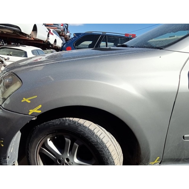 Recambio de aleta delantera izquierda para mercedes-benz clase m (w164) ml 350 cdi (164.122) referencia OEM IAM A1648810101  