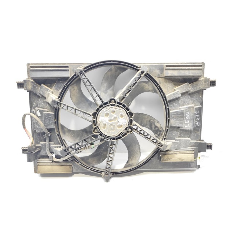 Recambio de electroventilador para seat leon (5f1) style referencia OEM IAM 5Q0121205S  