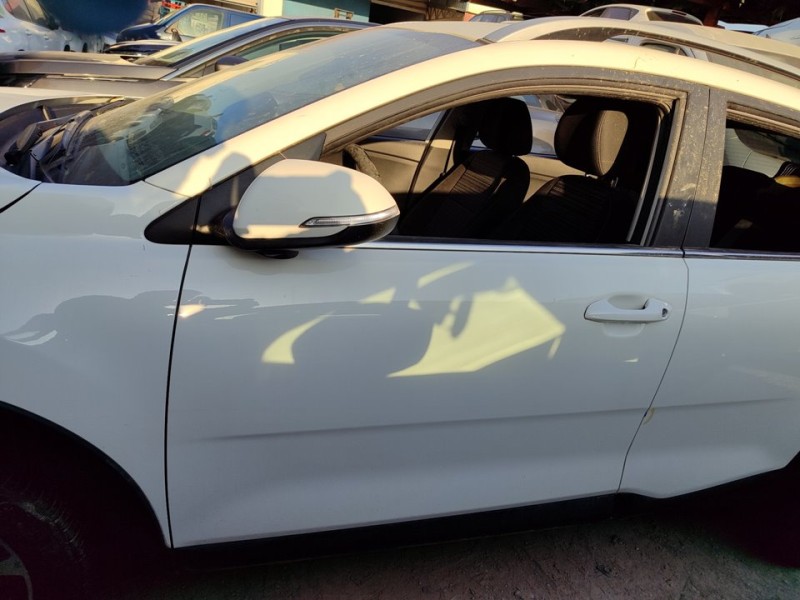 Recambio de puerta delantera izquierda para kia stonic (ybcuv) drive referencia OEM IAM 76003H8400  