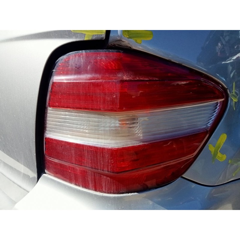 Recambio de piloto trasero derecho para mercedes-benz clase m (w164) ml 350 cdi (164.122) referencia OEM IAM A1648200264  