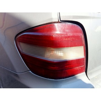 PILOTO TRASERO IZQUIERDO A1648200164 