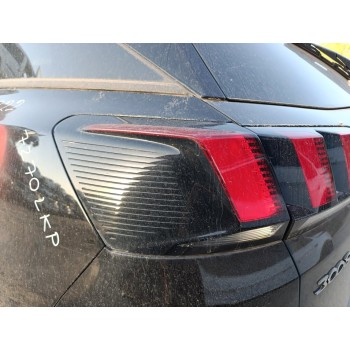 Recambio de piloto trasero izquierdo para peugeot 3008 allure referencia OEM IAM 9810477180  