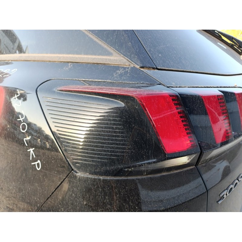 Recambio de piloto trasero izquierdo para peugeot 3008 allure referencia OEM IAM 9810477180  