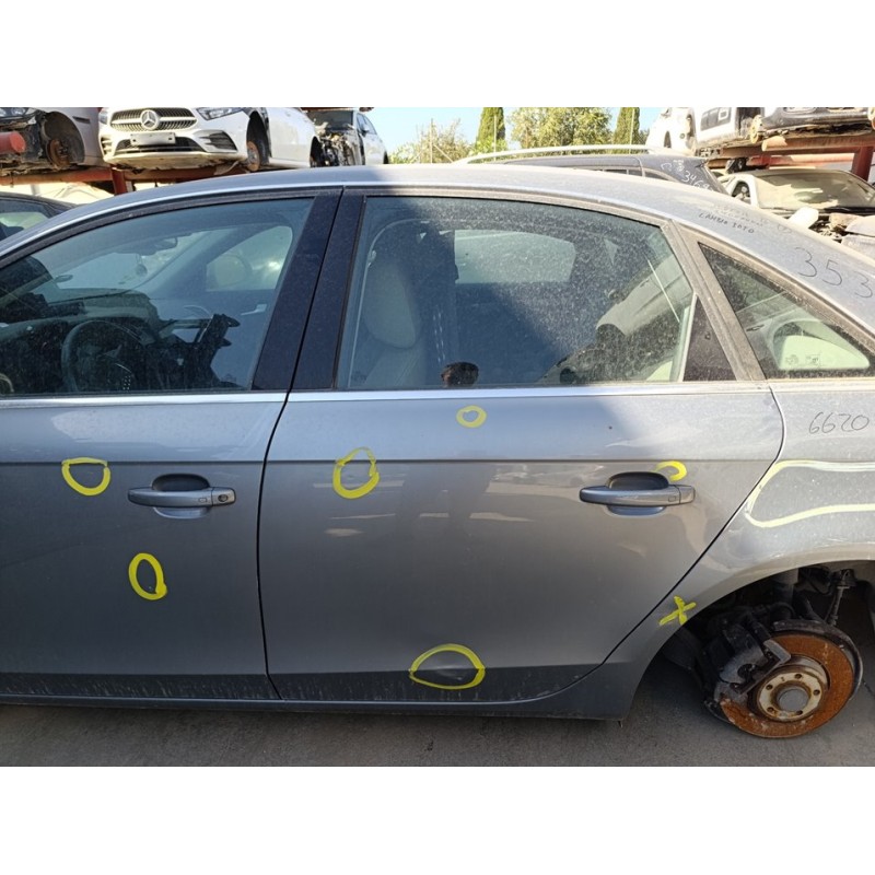 Recambio de puerta trasera izquierda para audi a4 ber. (b8) básico referencia OEM IAM 8K5833051D  