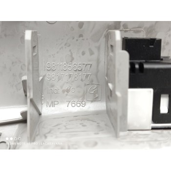 Recambio de luz interior para citroën c3 feel pack referencia OEM IAM 96887290BJ  