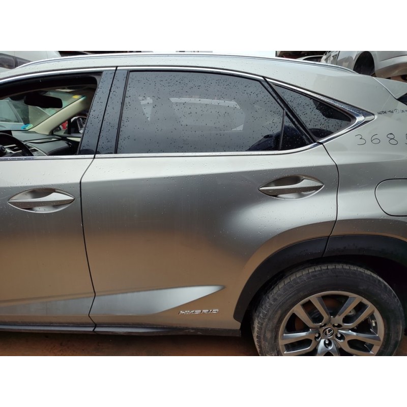 Recambio de puerta trasera izquierda para lexus nx 300h 2wd referencia OEM IAM 6700478020  