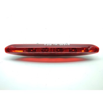 Recambio de luz central de freno para peugeot 208 style referencia OEM IAM 9674309080  