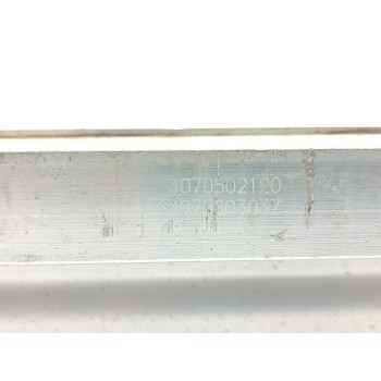 Recambio de refuerzo paragolpes delantero para toyota rav4 hybrid 4x2 advance referencia OEM IAM 5202142200  