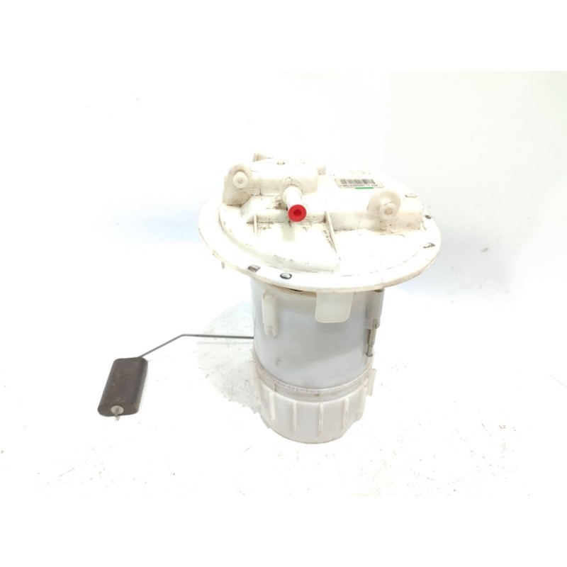 Recambio de aforador para peugeot 208 style referencia OEM IAM 9674466680  