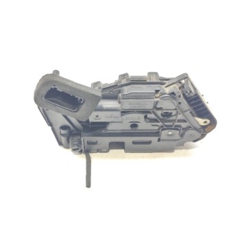 Recambio de cerradura puerta trasera izquierda para volkswagen golf vii lim. (bq1) advance referencia OEM IAM 5TA839015E  