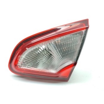 PILOTO TRASERO DERECHO INTERIOR 26550BR01A 