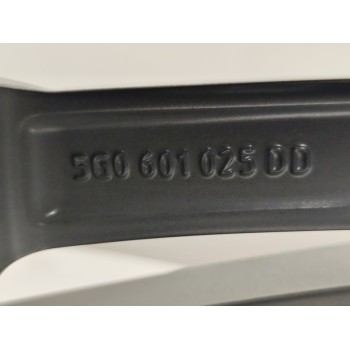 Recambio de llanta para volkswagen golf vii lim. (bq1) sport r-line referencia OEM IAM 5G0601025DD  