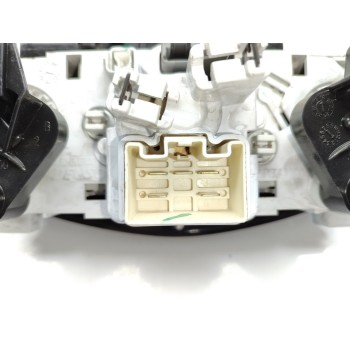 Recambio de mando calefaccion / aire acondicionado para dacia lodgy laureate referencia OEM IAM 275102784R  