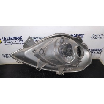Recambio de faro derecho para opel vivaro referencia OEM IAM 7700311372  