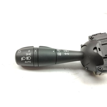 Recambio de mando luces para renault clio iv dynamique referencia OEM IAM 8201167992  