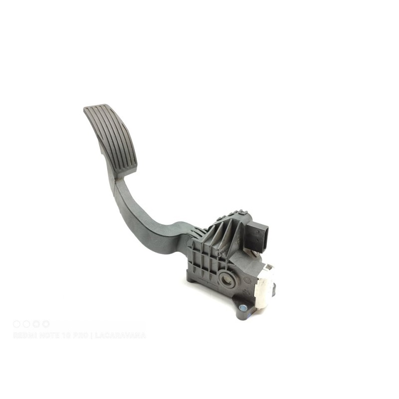 Recambio de pedal acelerador para opel adam unlimited ecoflex referencia OEM IAM 13305804  