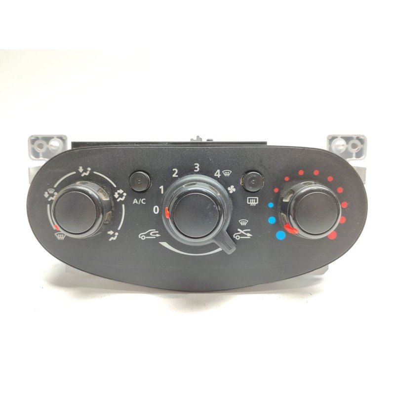 Recambio de mando calefaccion / aire acondicionado para dacia sandero stepway referencia OEM IAM 275106734R  