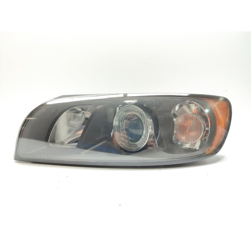 Recambio de faro izquierdo para volvo s40 berlina 1.8i referencia OEM IAM 30698873  