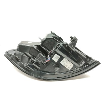 Recambio de piloto trasero derecho para renault austral equilibre referencia OEM IAM 265502610R  