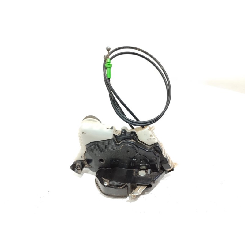 Recambio de cerradura puerta delantera derecha para toyota yaris active referencia OEM IAM 690300D540  
