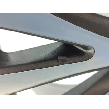 Recambio de llanta para toyota yaris cross hybrid 2wd active tech referencia OEM IAM 426110DK90  