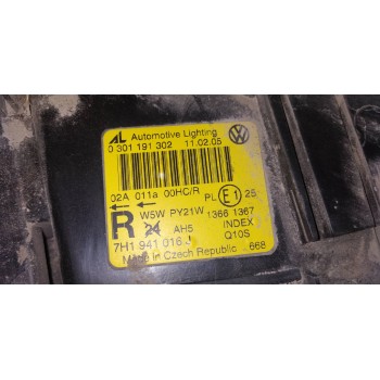 Recambio de faro derecho para volkswagen t5 bus referencia OEM IAM 7H1941016J  