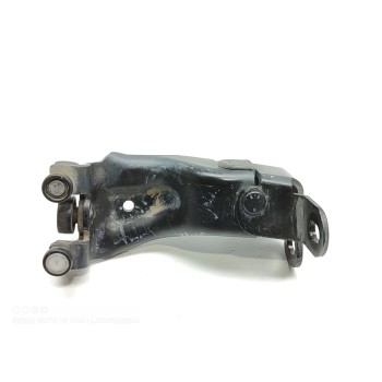 Recambio de soporte / guia puerta corredera para ford transit courier limited referencia OEM IAM ET76A268B40AC  