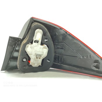 Recambio de piloto trasero izquierdo para renault megane ii classic berlina emotion referencia OEM IAM 8200142682  
