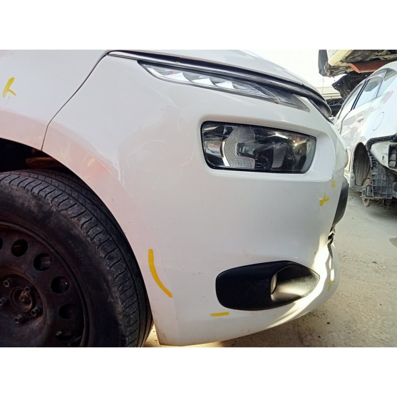 Recambio de faro derecho para citroën c4 picasso attraction referencia OEM IAM 9675974880  