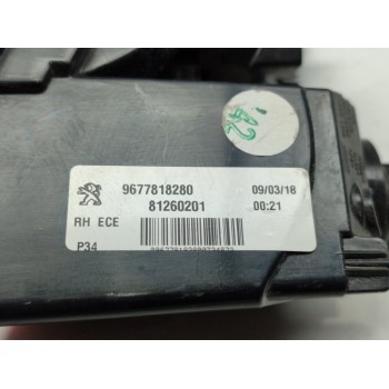 Recambio de piloto trasero derecho interior para peugeot 308 style referencia OEM IAM 9677818280  