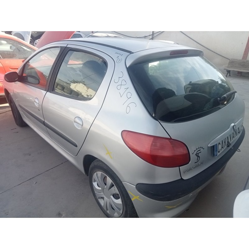 peugeot 206 berlina del año 2003