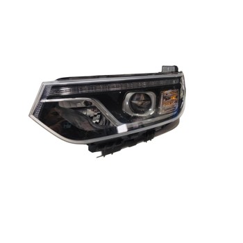 Recambio de faro izquierdo para ssangyong tivoli grand limited 4x2 referencia OEM IAM ZGM92161070  