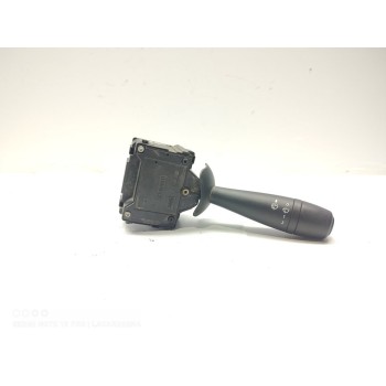 Recambio de mando limpia para dacia dokker essential referencia OEM IAM 8201168008  