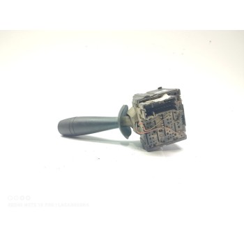 Recambio de mando limpia para dacia dokker essential referencia OEM IAM 8201168008  