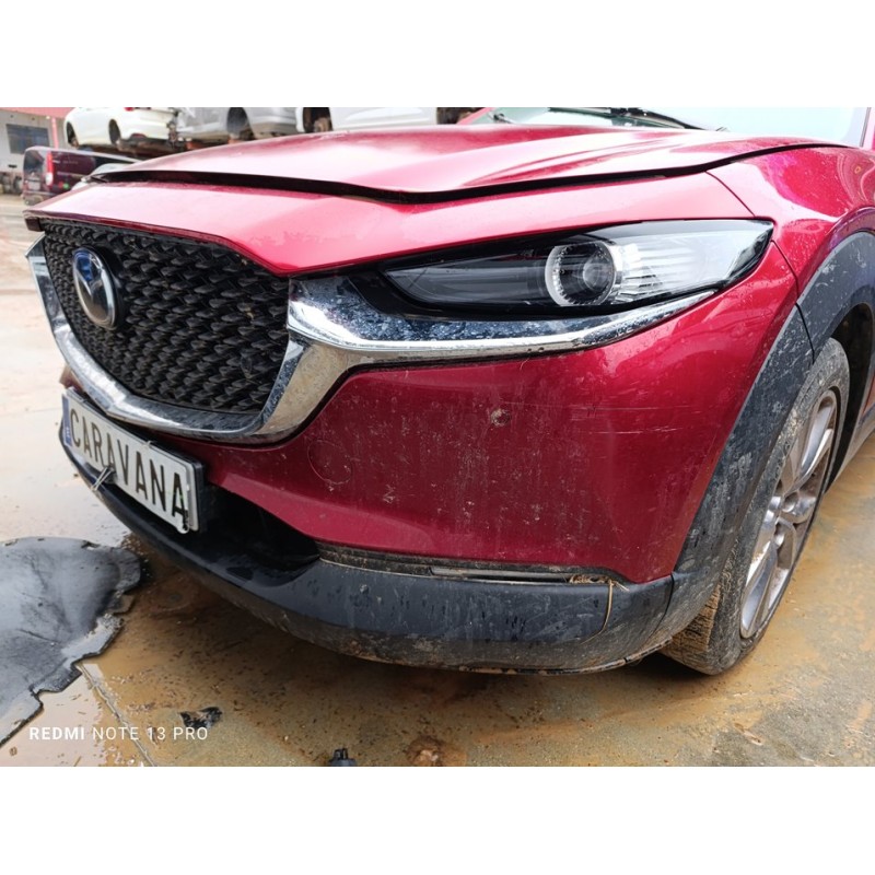 Recambio de paragolpes delantero para mazda cx-30 basis 2wd referencia OEM IAM DGY950030  