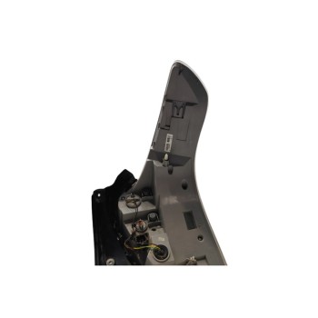 Recambio de piloto trasero izquierdo para ssangyong tivoli grand limited 4x2 referencia OEM IAM 8360135801  