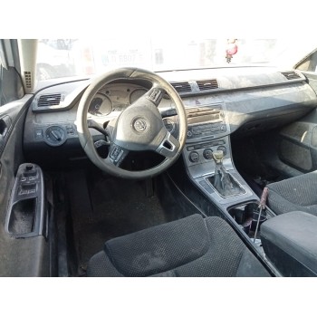 volkswagen passat berlina (3c2) del año 2009