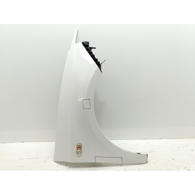 Recambio de aleta delantera derecha para seat ibiza (6p1) reference referencia OEM IAM 6J0821022D  