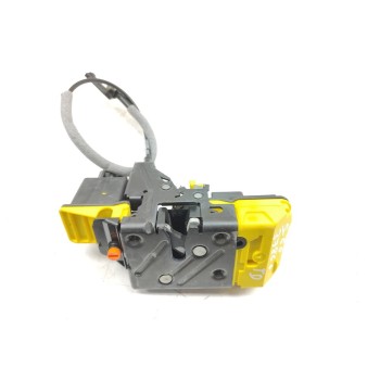 Recambio de cerradura puerta trasera derecha para volvo s60 berlina d5 referencia OEM IAM 30699756  