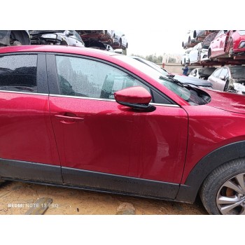 Recambio de puerta delantera derecha para mazda cx-30 basis 2wd referencia OEM IAM DAY25802XA  