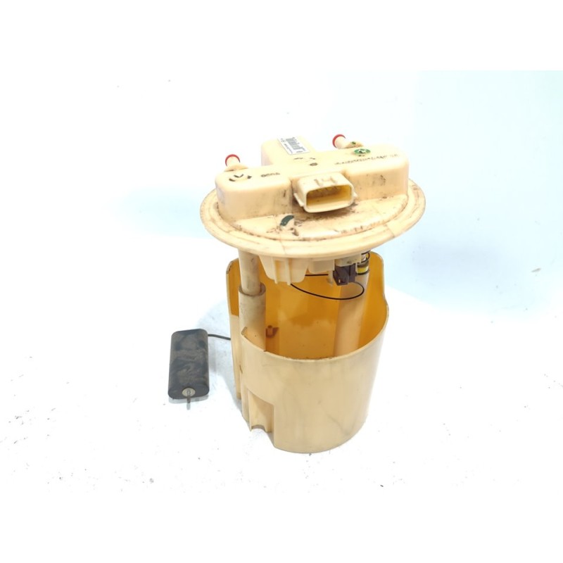 Recambio de aforador para dacia duster ambiance 4x4 referencia OEM IAM 0172023705  