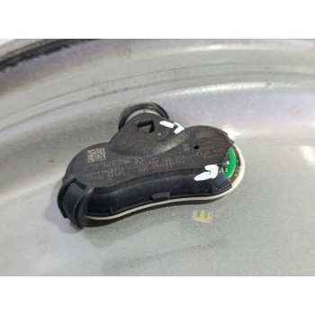 Recambio de llanta para kia sportage drive 4x2 referencia OEM IAM 529103W610  