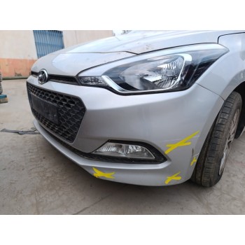 Recambio de paragolpes delantero para hyundai i20 trend referencia OEM IAM 86511C8000  