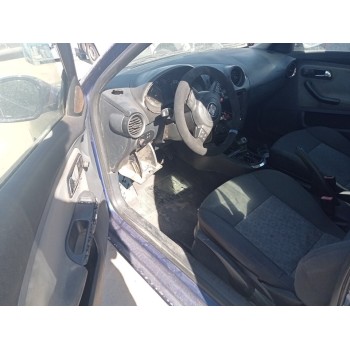 seat ibiza (6l1) del año 2002