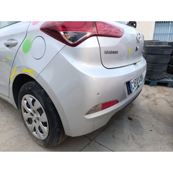 Recambio de paragolpes trasero para hyundai i20 trend referencia OEM IAM 86610C8010  