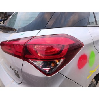 Recambio de piloto trasero derecho para hyundai i20 trend referencia OEM IAM 92402C8000  