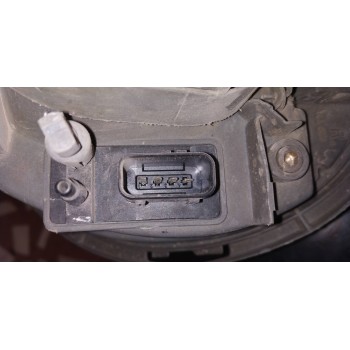 Recambio de faro derecho para mercedes-benz clase e (w210) berlina referencia OEM IAM   