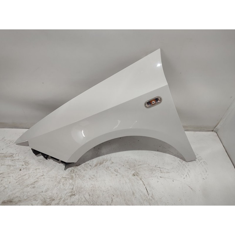 Recambio de aleta delantera izquierda para seat ibiza (6j5) reference referencia OEM IAM 6J0821021C  