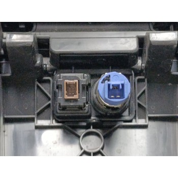 Recambio de apoyabrazos central para lexus ux (za10) 250h referencia OEM IAM 5891076040N5  